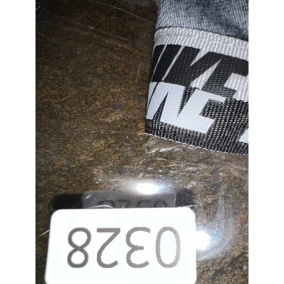 NEW‎ Toddler Boy's Nike 2 Piece Gray Black Jacket Size XS 4 - Picture 4 of 4